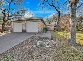 9802 Hundred Oaks Cir, Austin, TX 78750