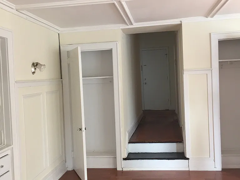 24 Franklin Pl #C2 — Photo 25