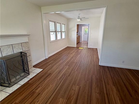 2nd image of 349 Laun St