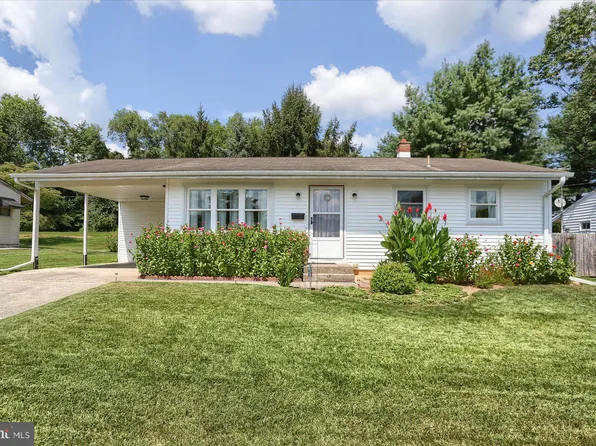 9 James St, Middletown, PA 17057