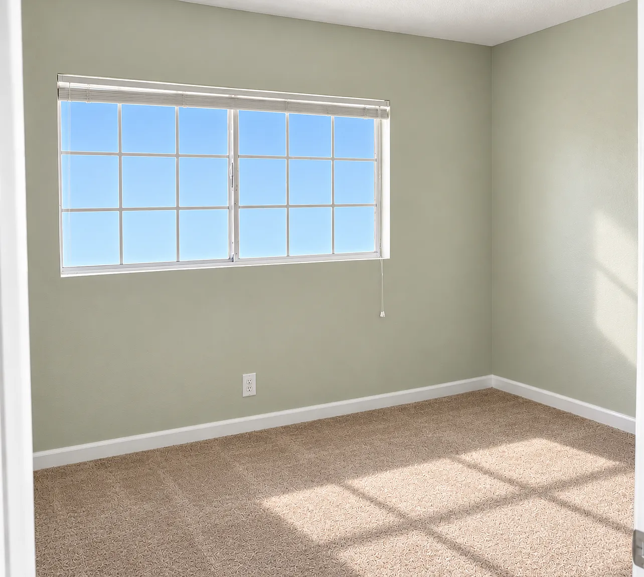 2 bed, 1004 sqft, $2,600 — Photo 1