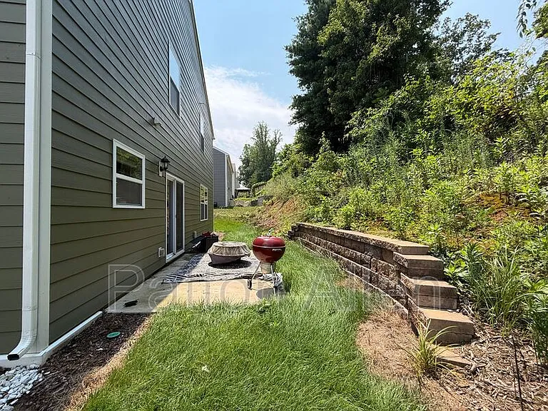 138 Marathon Ln — Photo 24
