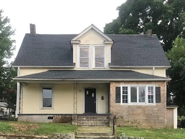 1524 E 14th St, Winston Salem, NC 27105