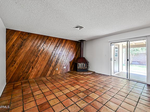 5th image of 1252 E El Parque Dr