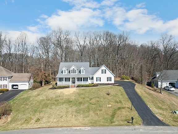 4th image of 16359 Old Timber Rd