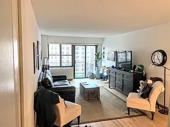 Rented by PocketBroker Inc