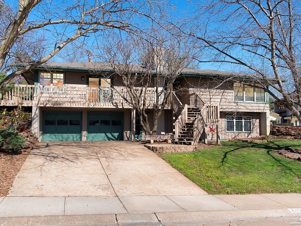 1st image of 617 Starlight Dr
