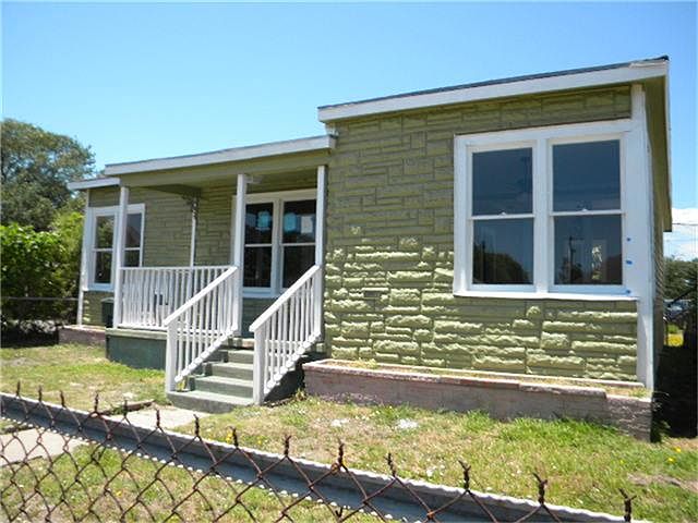 1st image of 4106 Avenue M