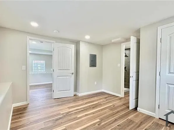 2145 47th Pl, Birmingham, AL 35208