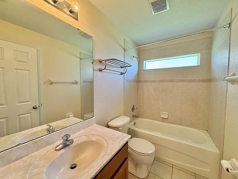 2726 Rochelle Dr — Photo 22