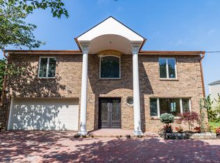 3288 Hewlett Ave, Merrick, NY 11566