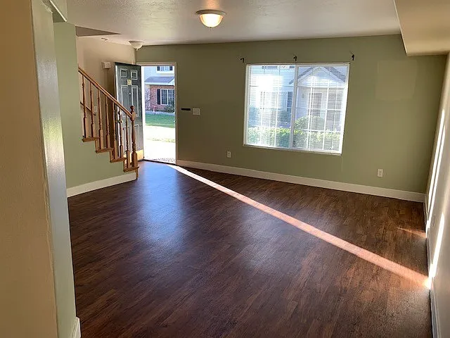1735 W 540 N #801 — Photo 3