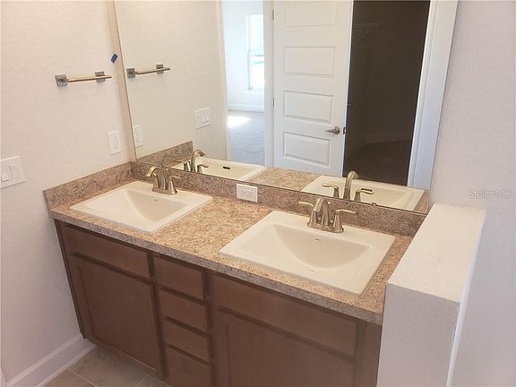 4th image of 276 Citrus Pointe Dr