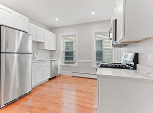 11 Harbor View St SUITE 1, Dorchester, MA 02125