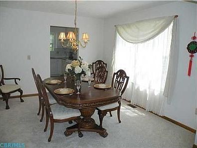 3rd image of 5794 Norn St