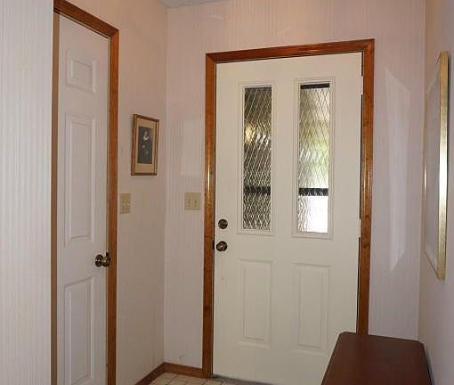 5th image of 3518 S Welwood Ave