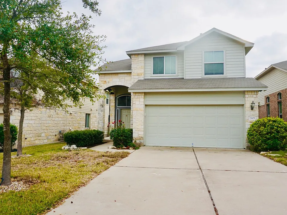 2305 Nestlewood Dr