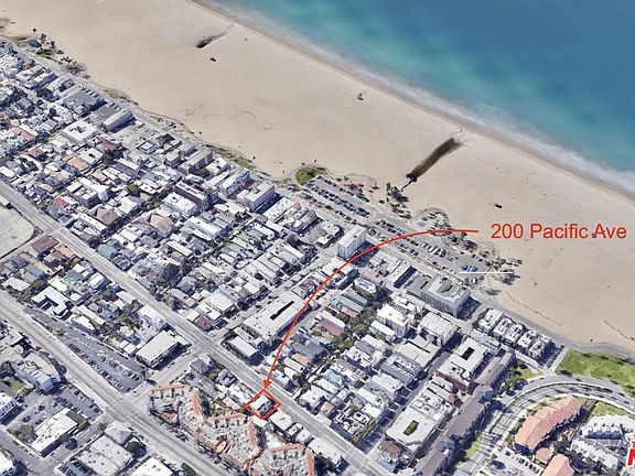 4th image of 200 Pacific Ave