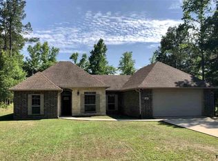 16682 S Lakeview Dr, Troup, TX 75789