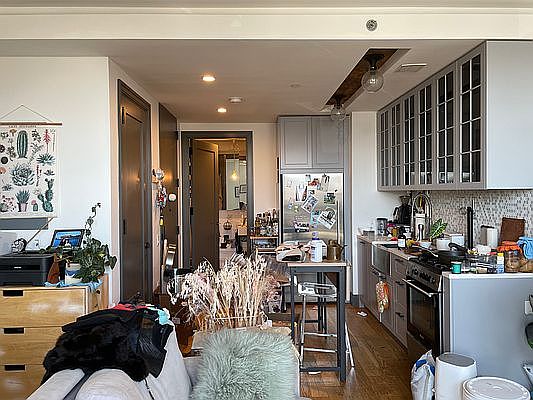 3rd image of 26 West St APT 3P