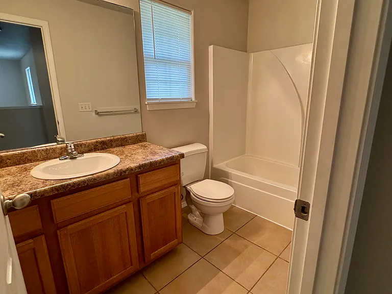 1103 N Missouri Dr — Photo 17
