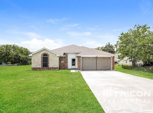621 Matador Dr, Oak Pt, TX 75068