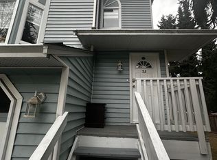 15550 89th Ave #24, Surrey, BC V3R1N1