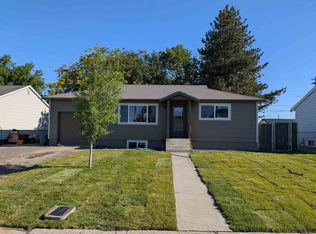 516 Blue St, Richland, WA 99354