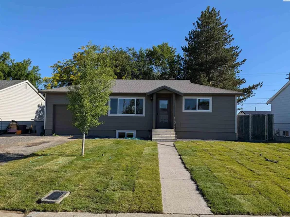 516 Blue St, Richland, WA 99354