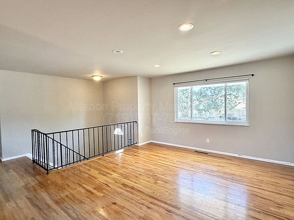 3rd image of 4009 Wakely Dr