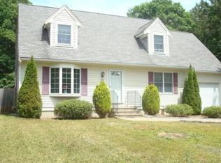 200 Ashers Path W, Mashpee, MA 02649