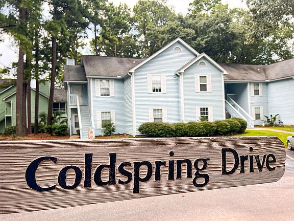 2nd image of 2011 Coldspring Dr APT B