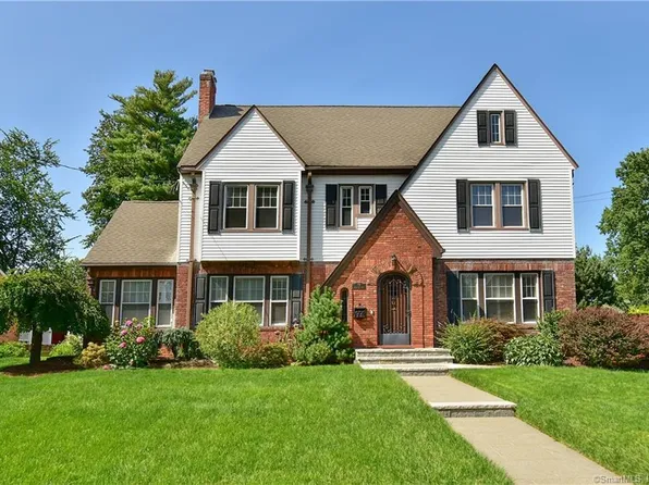78 Rockledge Drive, West Hartford, CT 06107