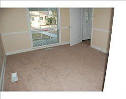 3rd image of 477 Donwood Pl