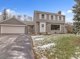 373 Pinewood St, Ann Arbor, MI 48103