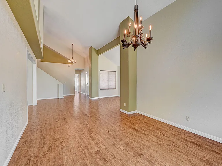 2733 Brookstone Ct — Photo 16
