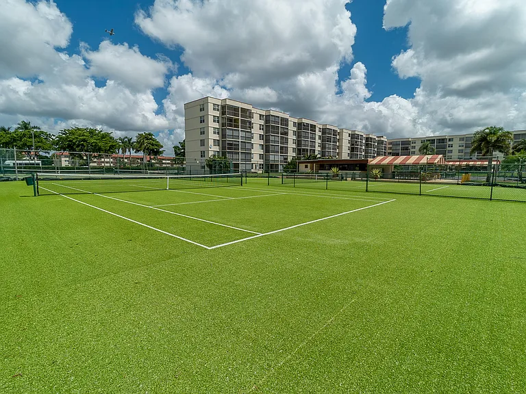8940 S Hollybrook Blvd #208 — Photo 32