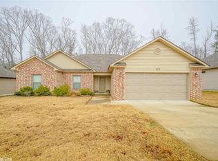 129 Eel Pl, Hot Springs, AR 71913