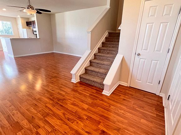 5th image of 2314 Sunset Bluff Dr