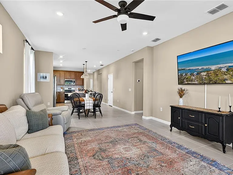 20548 Pebble Glen Dr — Photo 10