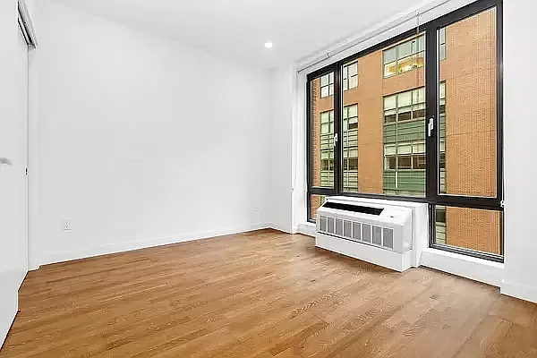 Rented by REAL New York | media 6