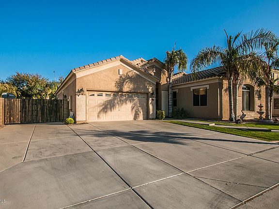 2nd image of 4908 E Karsten Dr