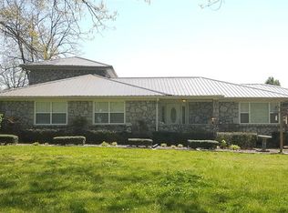 813 Westside Dr, Tullahoma, TN 37388