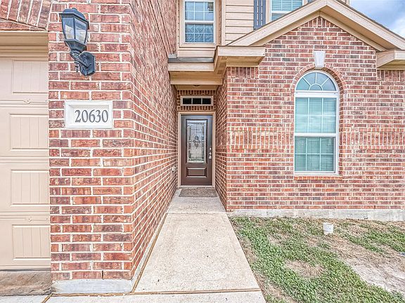 5th image of 20630 Stout Dr
