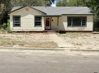 903 University St, Mineola, TX 75773