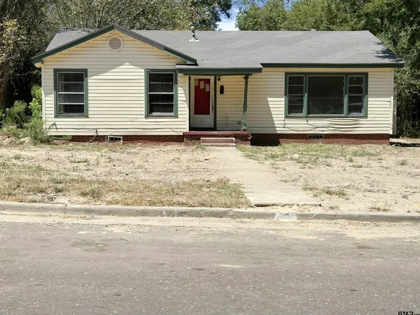 903 University St, Mineola, TX 75773