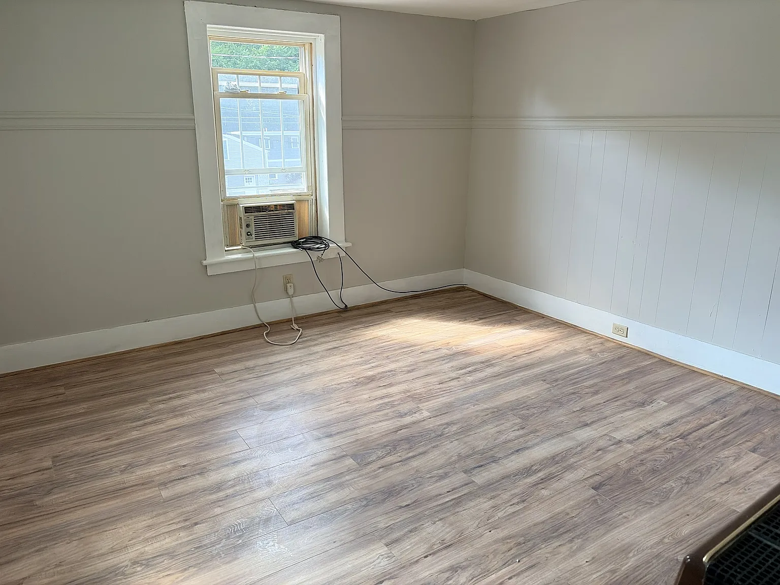 331 Daniel Webster Hwy — Photo 3