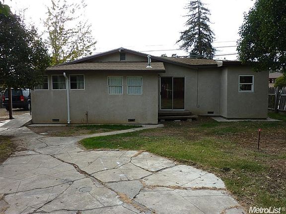 3rd image of 528 S Anteros Ave