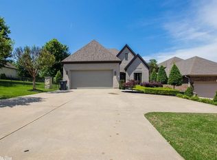 3734 Pebble Beach Dr, Jonesboro, AR 72404