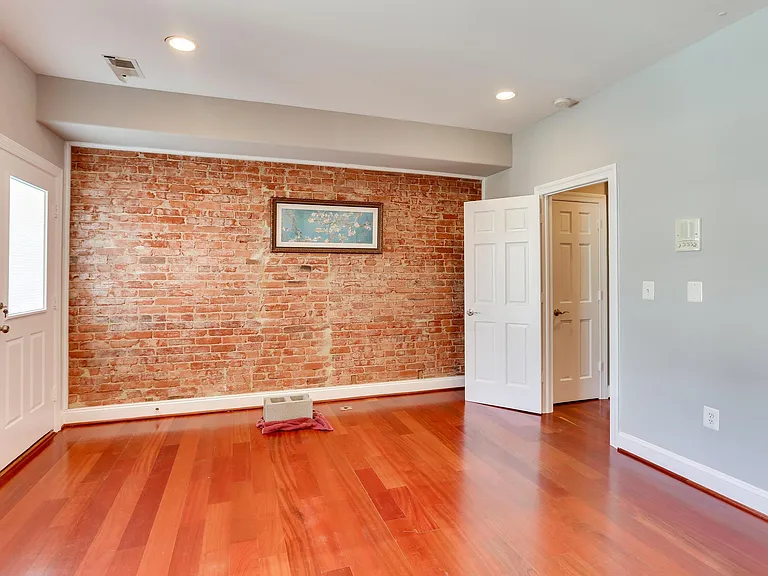 1105 Park Rd NW #5 — Photo 21